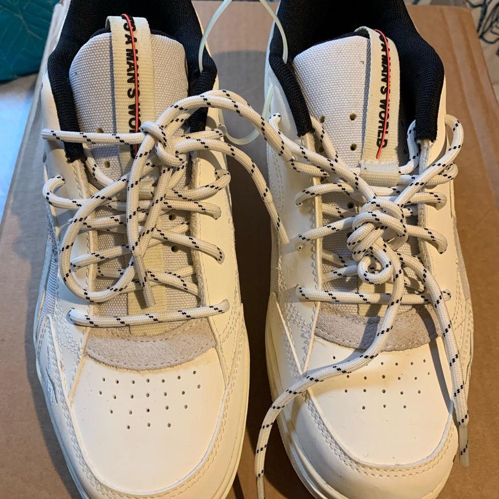 Brand New Reebok shoes